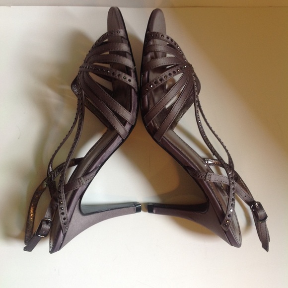 Metaphor "Deborah" Gray Heels - 7.5 - Picture 8 of 8